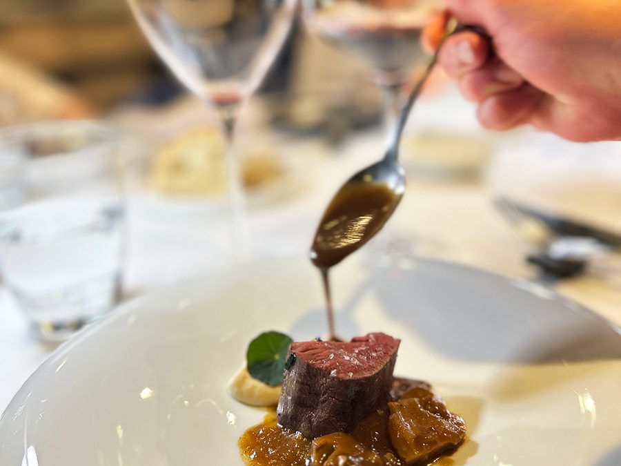 Espacio gastronómico La Cueva del Cobarcho